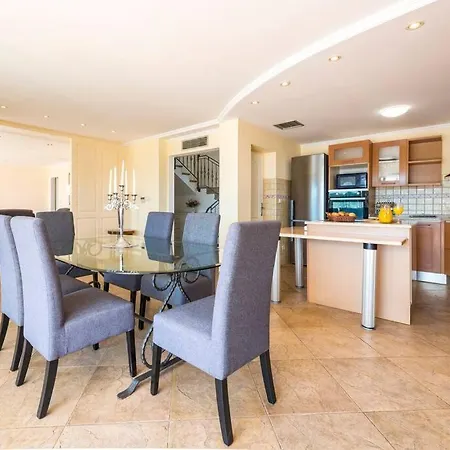 Willa K Dubrovnik-5 Bedroom With Sea Access