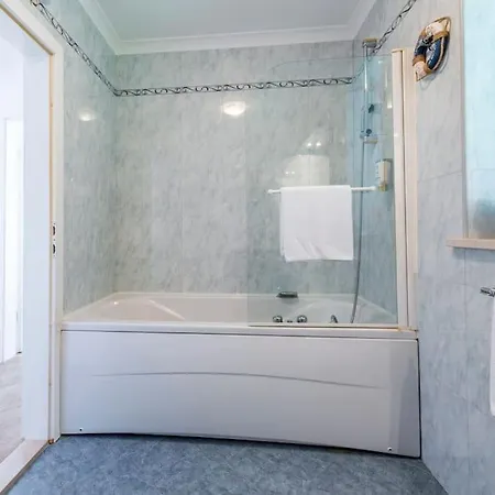 K Dubrovnik-5 Bedroom With Sea Access