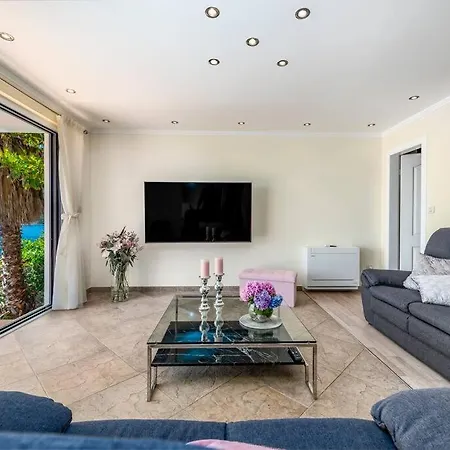 Willa K Dubrovnik-5 Bedroom With Sea Access