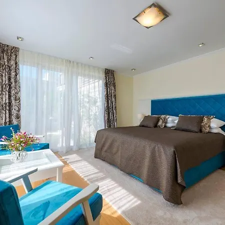 K Dubrovnik-5 Bedroom With Sea Access