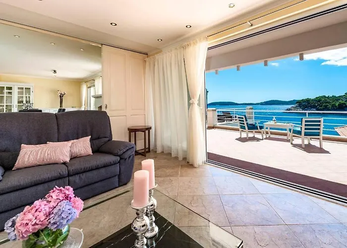 K Dubrovnik-5 Bedroom With Sea Access * 자톤
