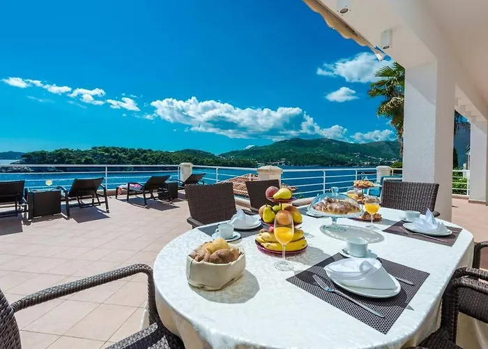 K Dubrovnik-5 Bedroom With Sea Access *