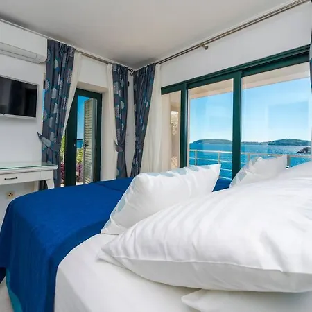 K Dubrovnik-5 Bedroom With Sea Access Villa