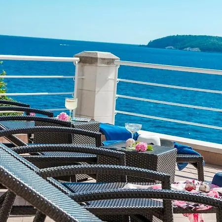 K Dubrovnik-5 Bedroom With Sea Access Villa