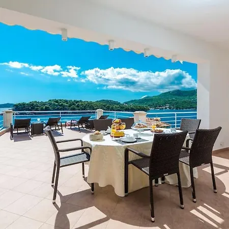 K Dubrovnik-5 Bedroom With Sea Access Villa Zaton (Dubrovnik-Neretva)