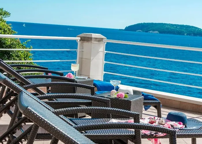 K Dubrovnik-5 Bedroom With Sea Access Villa