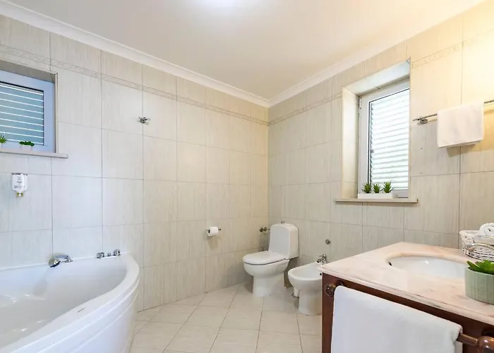 K Dubrovnik-5 Bedroom With Sea Access *
