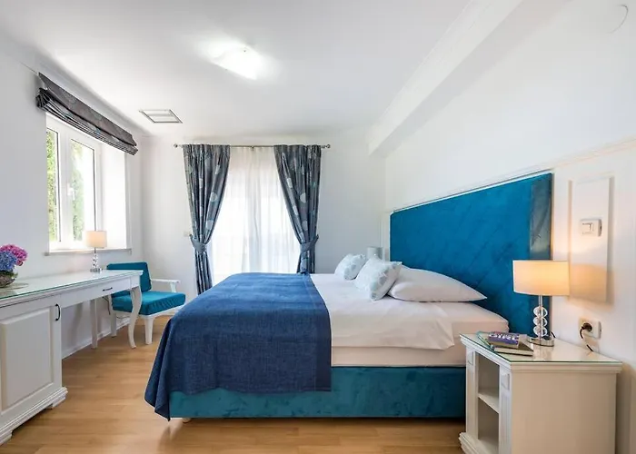 K Dubrovnik-5 Bedroom With Sea Access Zaton